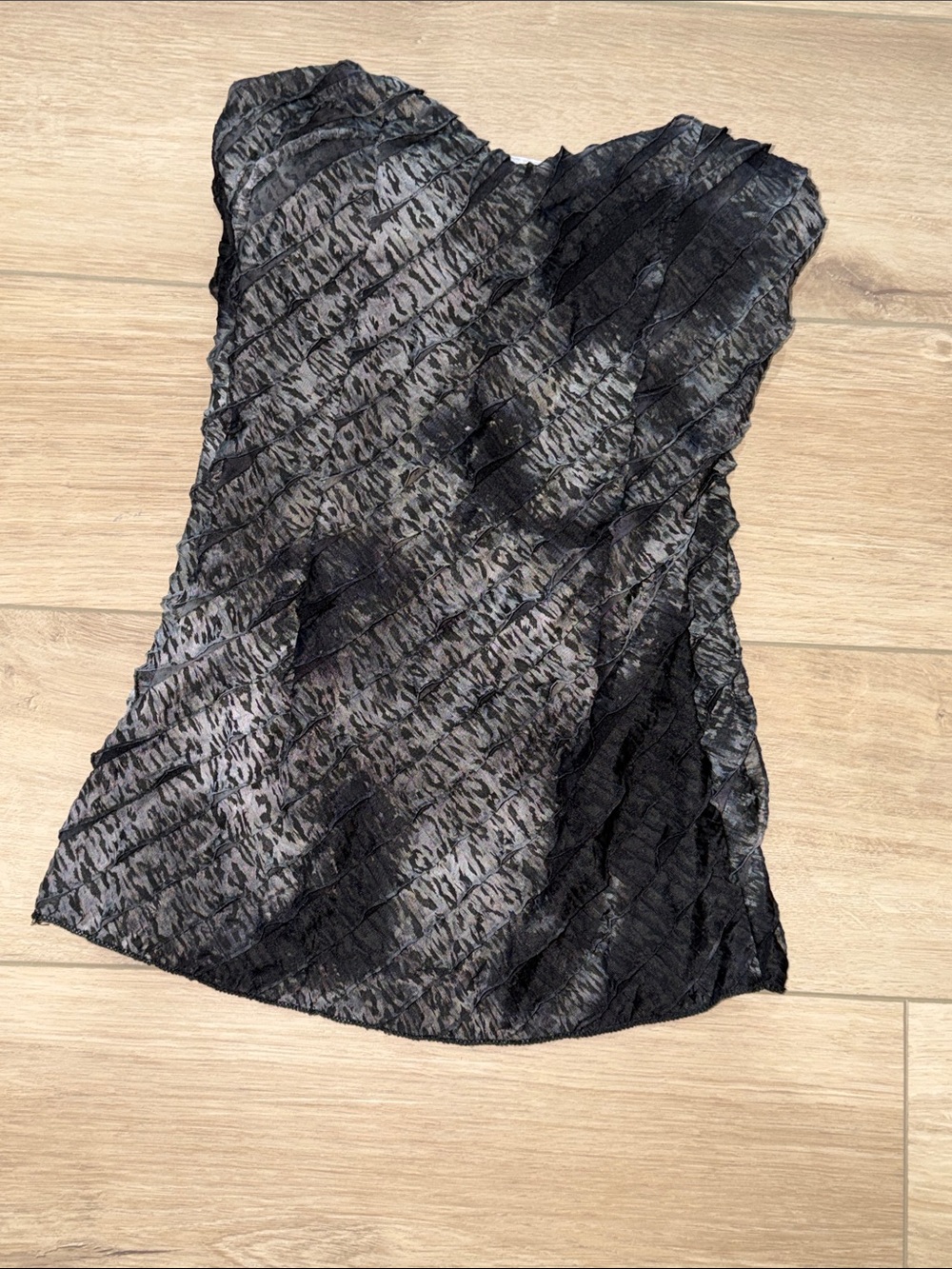 Vintage Y2K 2010 Wet Seal Sheer Black ruffled strapless animal print top small